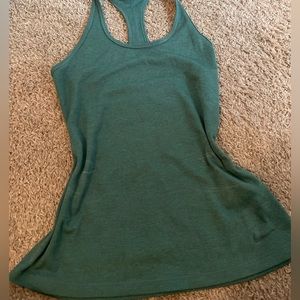 Nike dri-fit dri fit medium racer back tank top